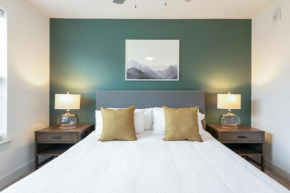 Landing at Flats at Hooper Hill - 1 Bedroom in Conroe